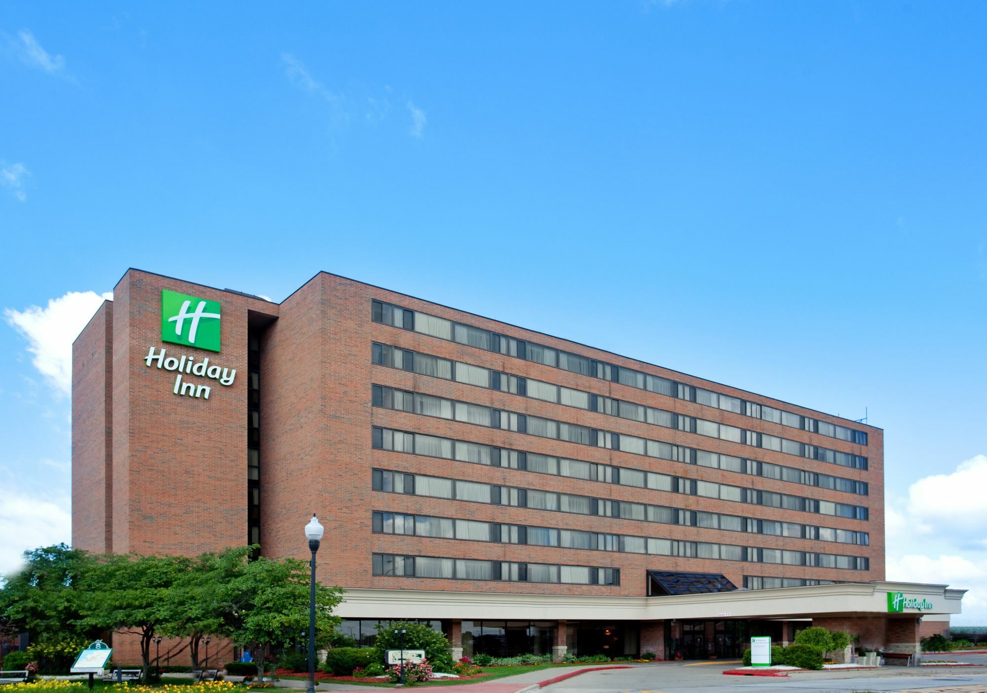 Delta Hotels By Marriott Muskegon Convention Center Exterior photo